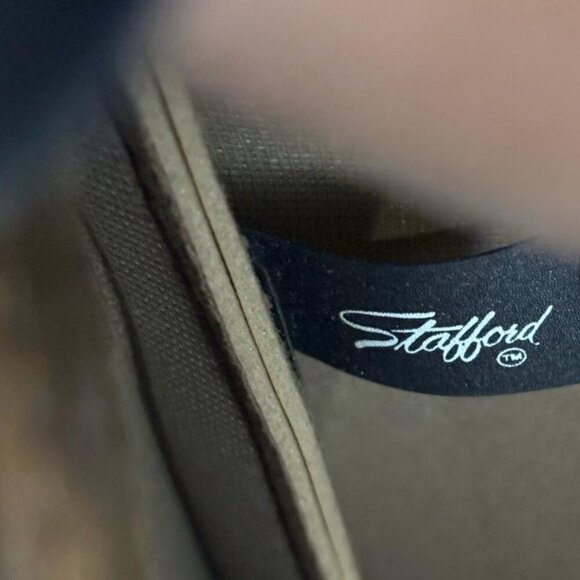 Stafford Vintage One Zip Closure Laptop Case Holder Brown Size OS - Picture 5 of 8